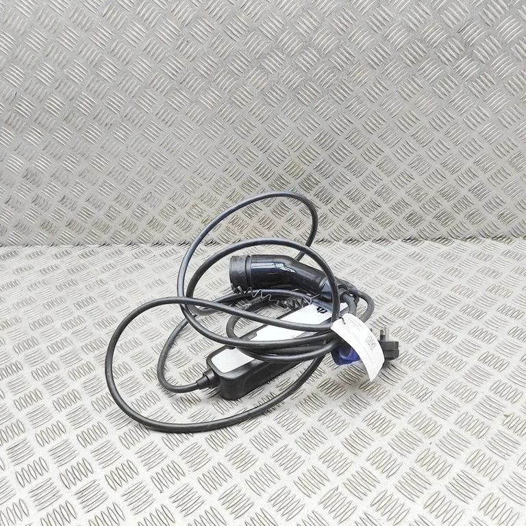 Elektromobiļa uzlādes vads 1300006TD01