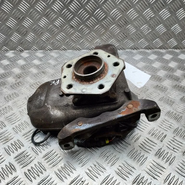 Front wheel hub 197118