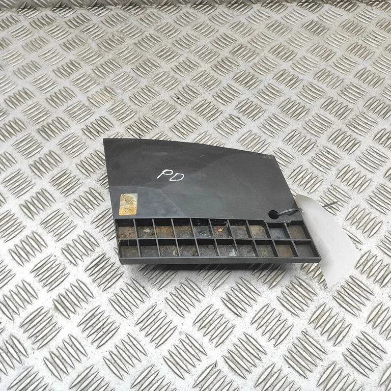 Priekšējā bampera turētājs LPBA5110AA