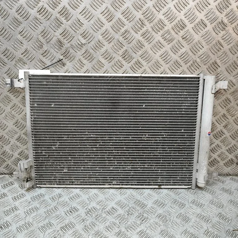 Gaisa kondicioniera dzesēšanas radiators (kondensators)