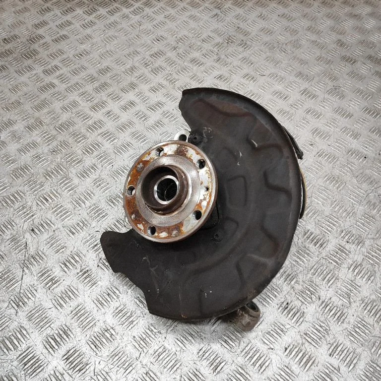 Priekšējā rumba 8S0407253F