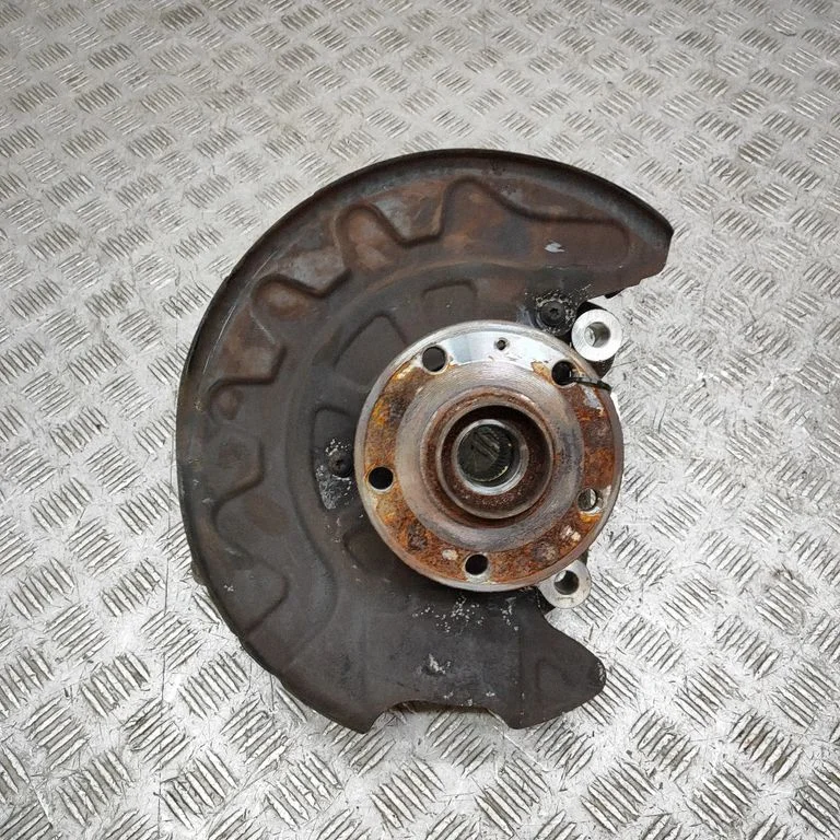 Priekšējā rumba 8S0407254F