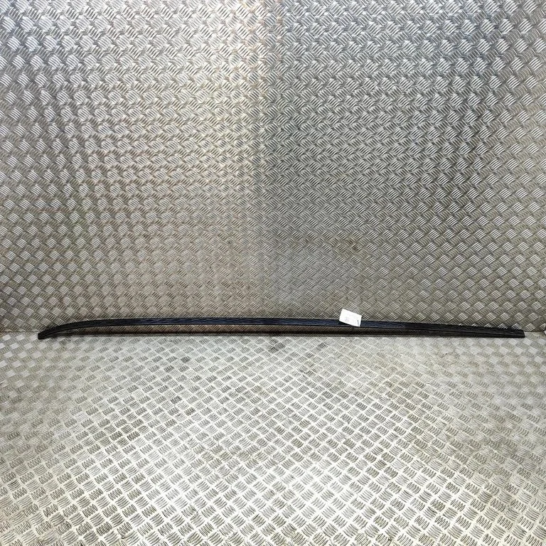 Roof trim bar molding cover 9447357