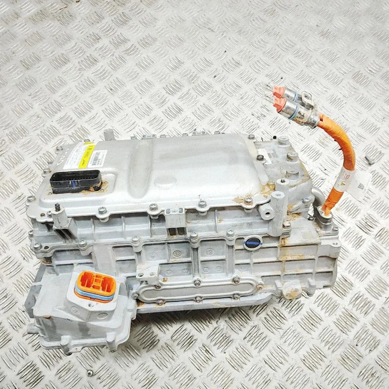 Voltage converter inverter SA3HLU2143030