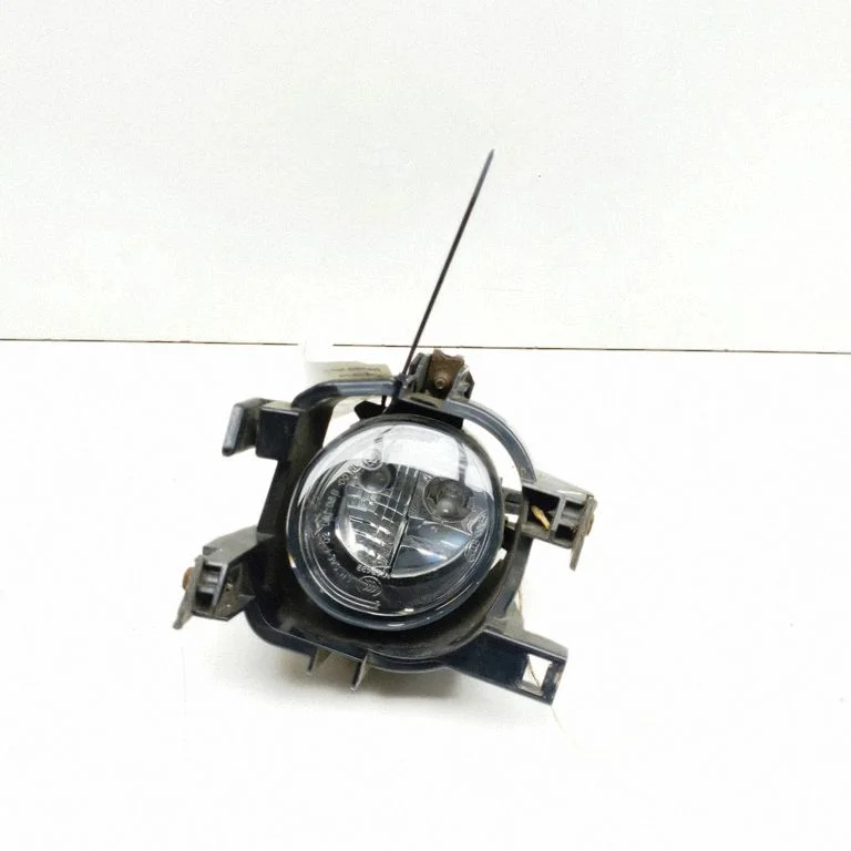 Front fog light 261551HA0B
