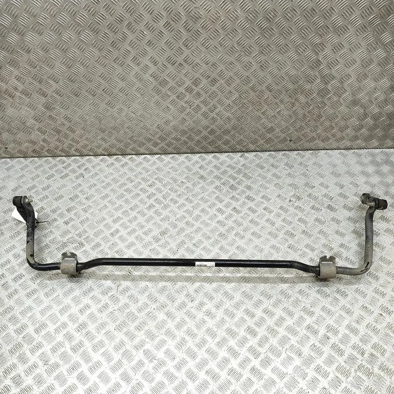 Aizmugurējais stabilizators P32283730