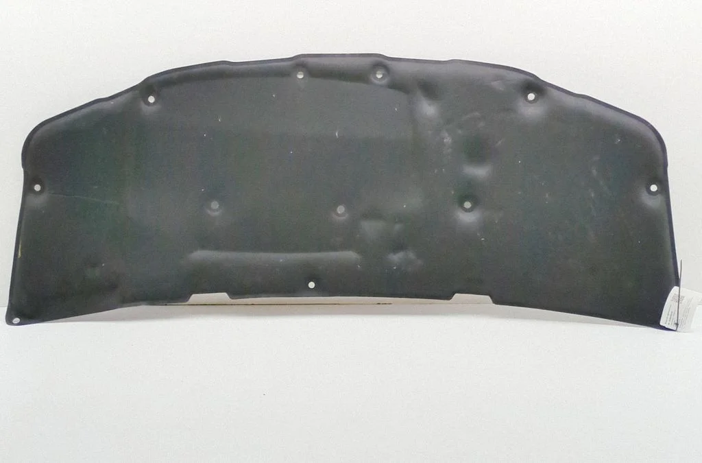 Engine bonnet/hood sound/heat insulation – Mercedes-Benz CLA-Class C118 X118 (2019-)