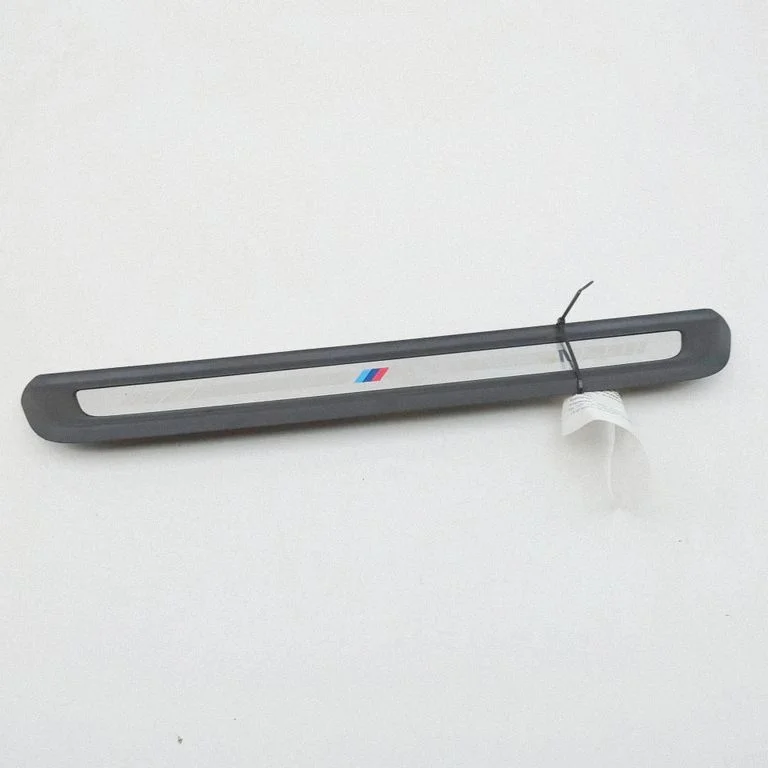 Nakładka progu przedniego – BMW Seria 3 G20 G21 (2019-)