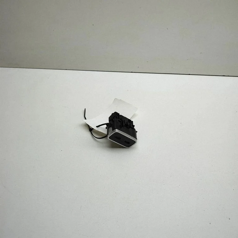USB socket connector A1678203403