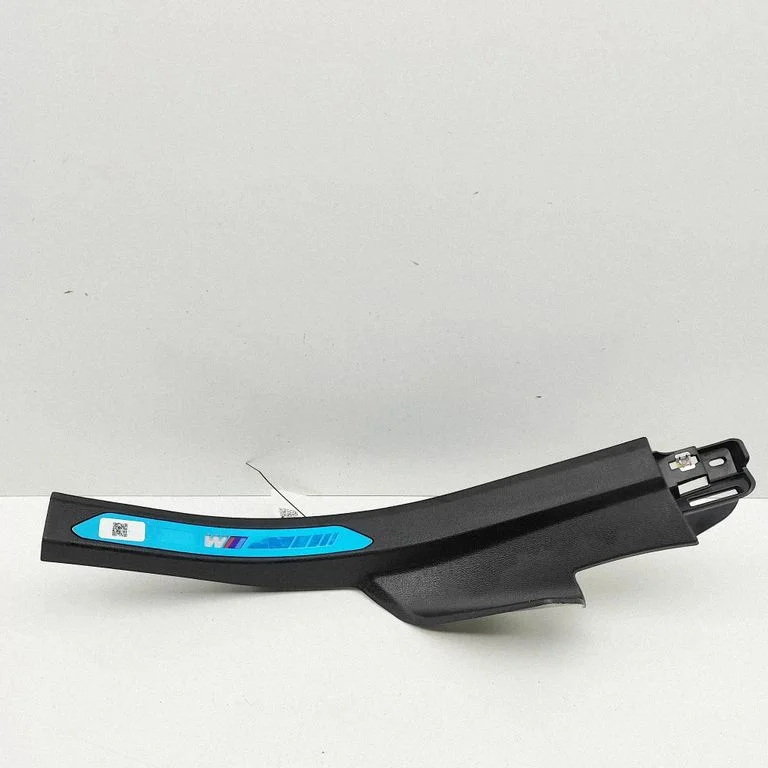 Aizmugurējā sliekšņa apdare (iekšējā) 7434244