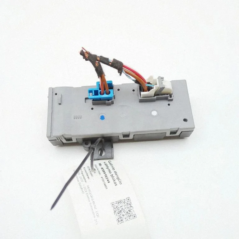 Sterownik klapy bagażnika A2239011316