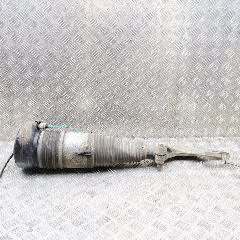 Amortyzator przedni (zawieszenie pneumatyczne / hydrauliczne) 80A616039G