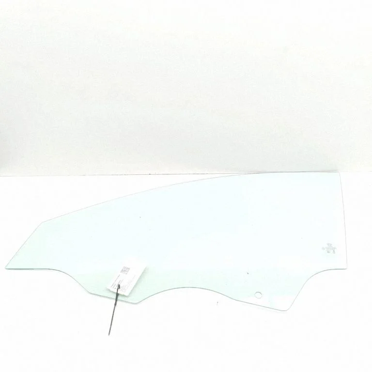 Szyba drzwi przednich (główna, 4-drzwiowe) 1268094900