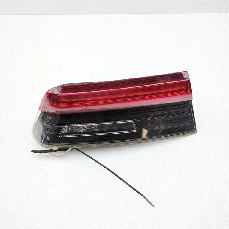 Tailgate rear/tail lights 5A3BC93