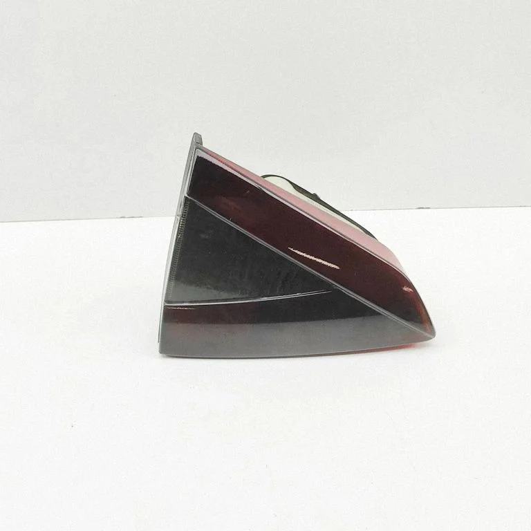 Tailgate rear/tail lights 231567