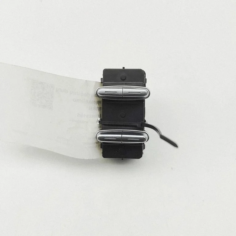 Elektriaknate lüliti 8013020BA11