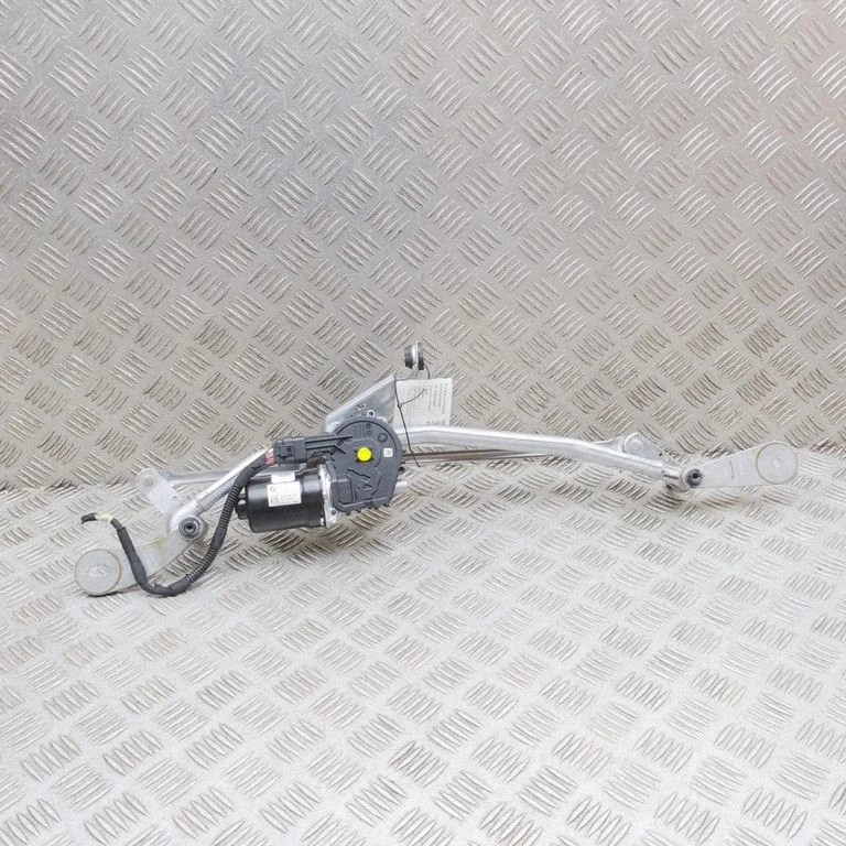 Front wiper linkage and motor 7427910