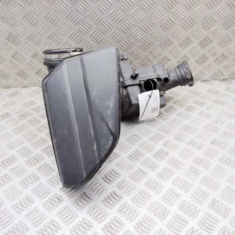 Intake resonator 8656980