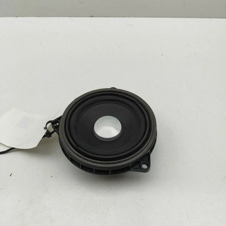 Rear door speaker – BMW 6 Series F12 F13 (2010-2018)