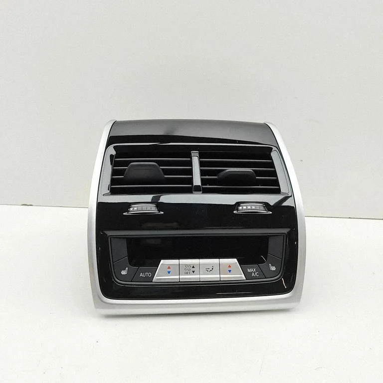 Cita centrālās konsoles (tuneļa) detaļa – BMW X5M G05 F95 (2019-)