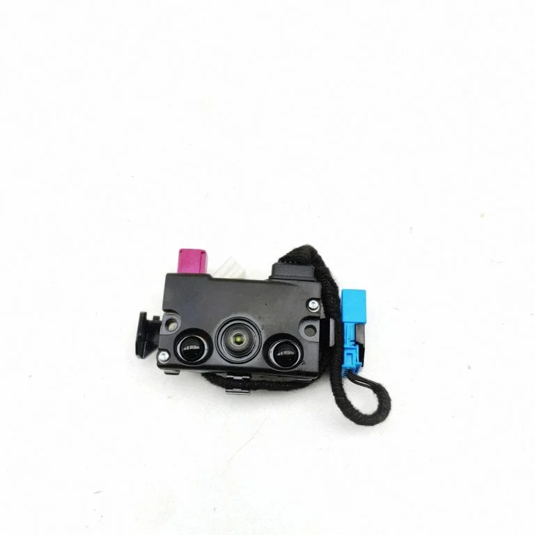 Windshield/windscreen camera 158812411O