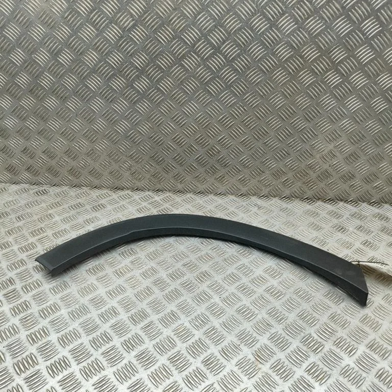 Fender trim (molding) SA3HK5302441