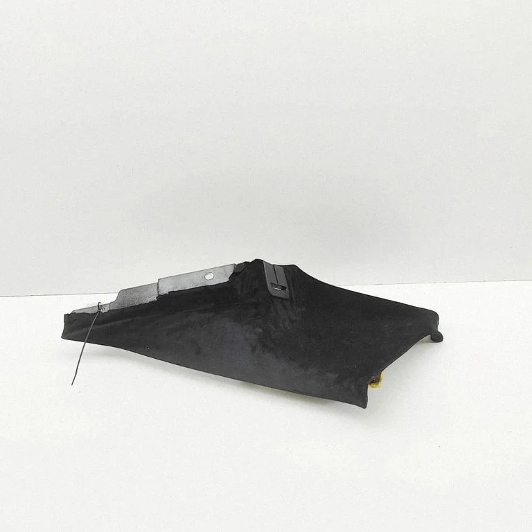(C) pillar trim 68428000