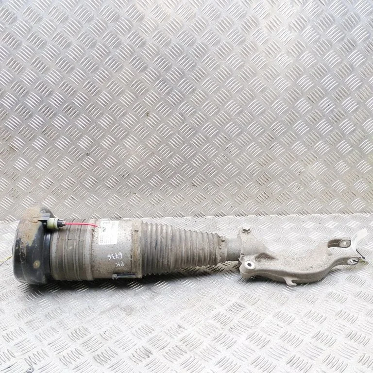 Amortyzator przedni (zawieszenie pneumatyczne / hydrauliczne) 80A616039G