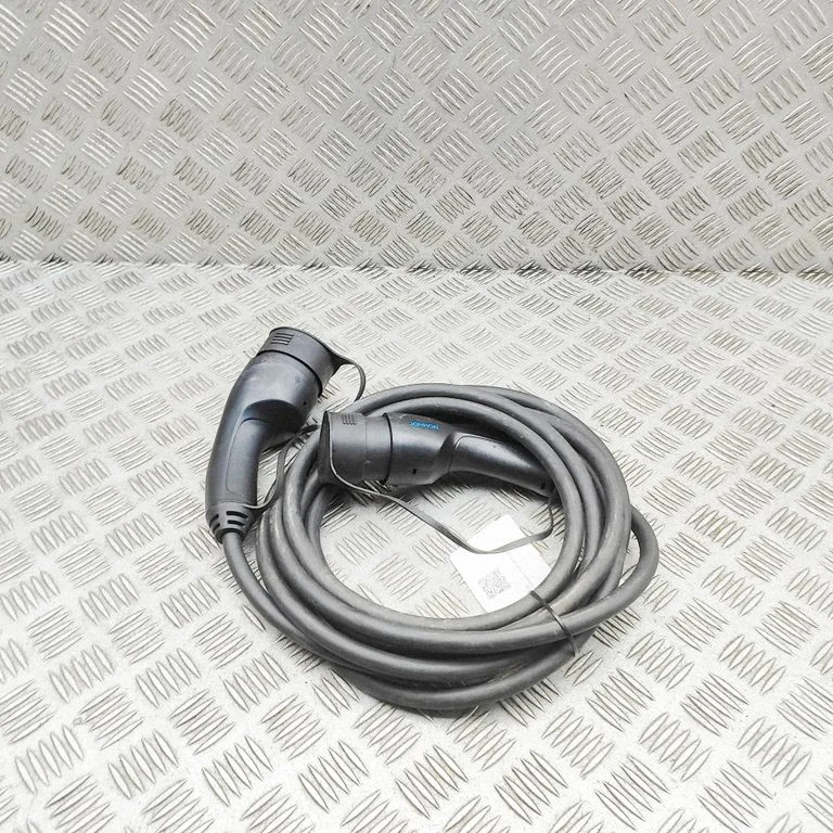 Elektriauto laadimiskaabel 1300010TD01