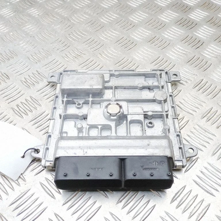 Dzinēja vadības bloks – Mercedes-Benz CLA klase C118 X118 (2019-)