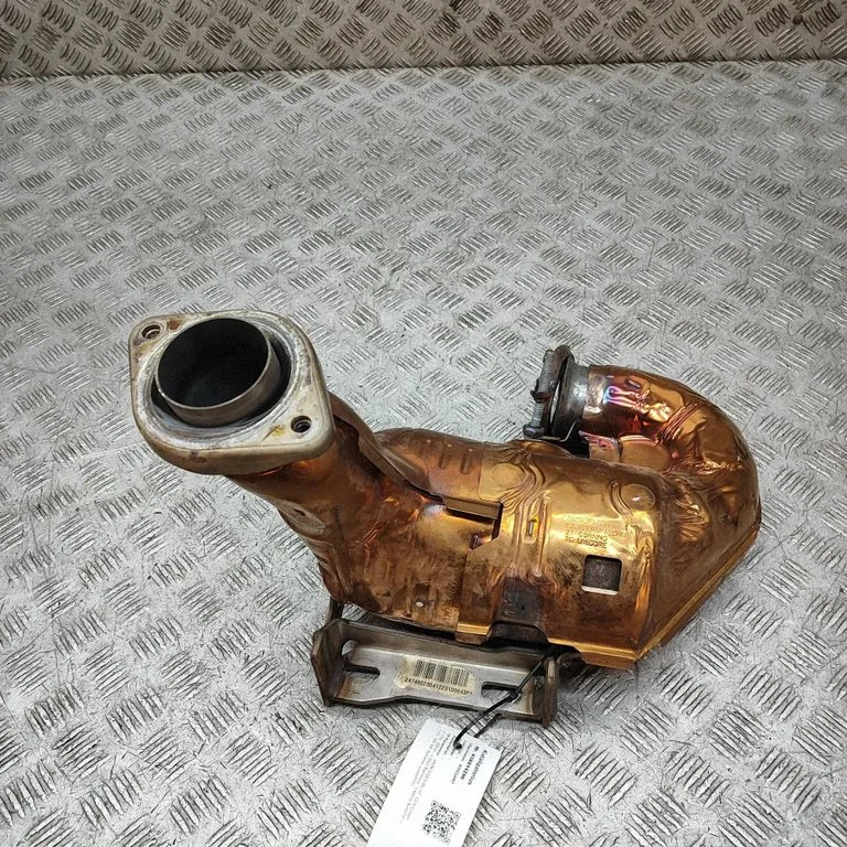 Katalüsaator/ FAP/DPF tahkete osakeste filter – Mercedes-Benz CLA-klass C118 X118 (2019-)