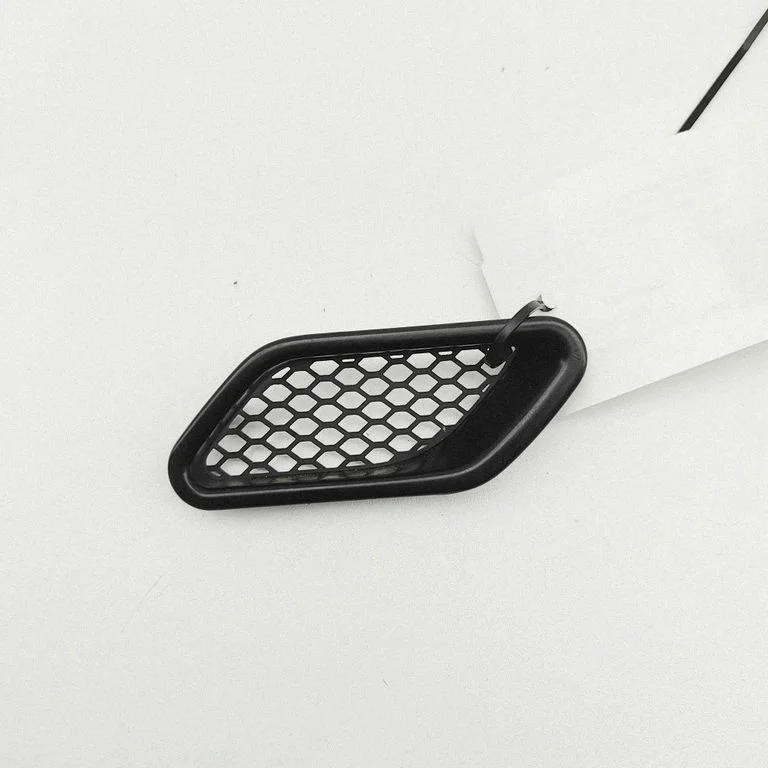 Fender trim (molding) 68265300