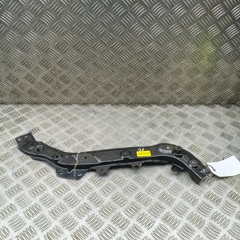 Headlight/headlamp mounting bracket SA3HK5301262UQ