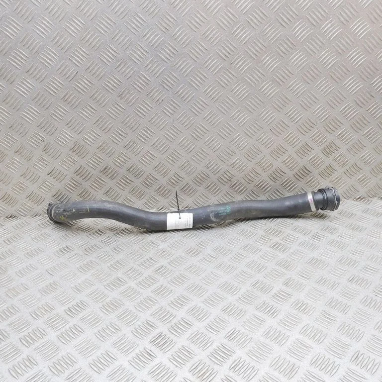 Engine coolant pipe/hose – BMW 3 Series G20 G21 (2019-)