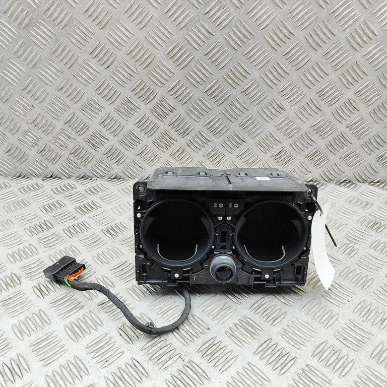 Topsihoidik – BMW X5M G05 F95 (2019-)