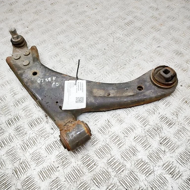 Priekšējā apakšējā svira/svārsts 32221282