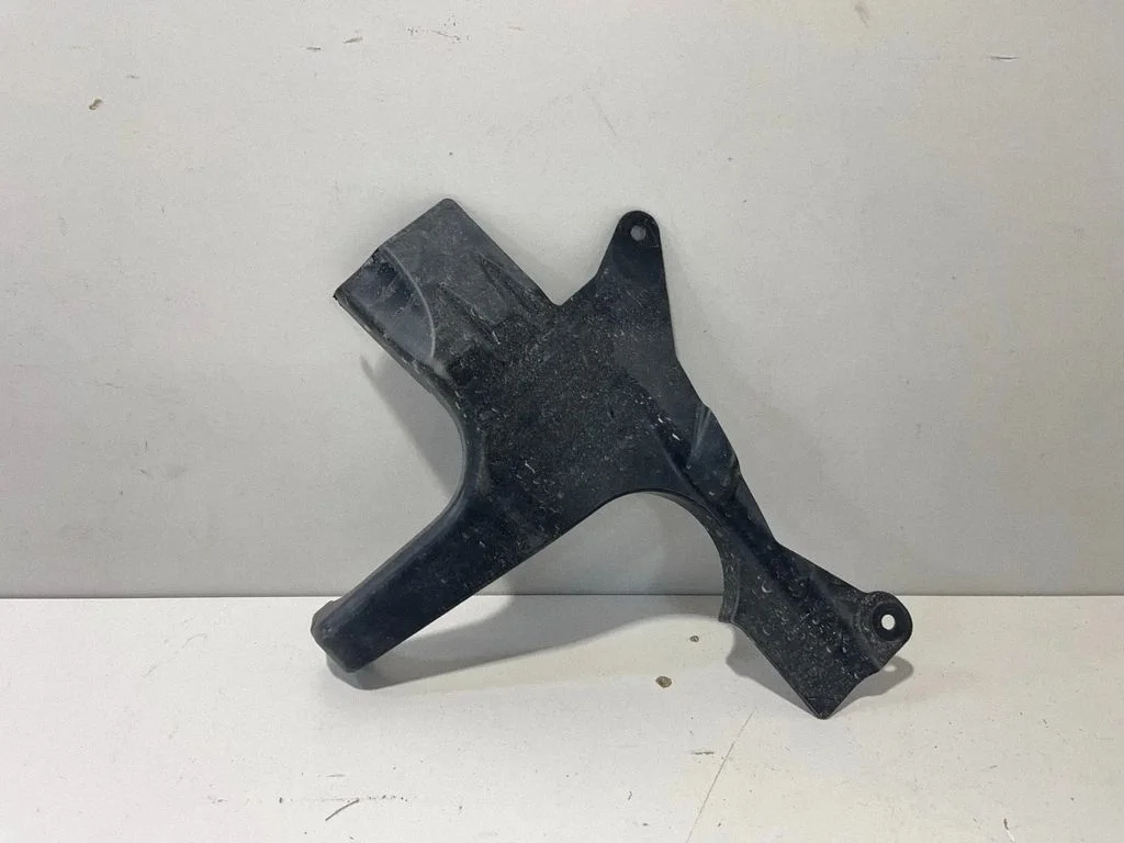 Rear underbody cover/under tray 9627321