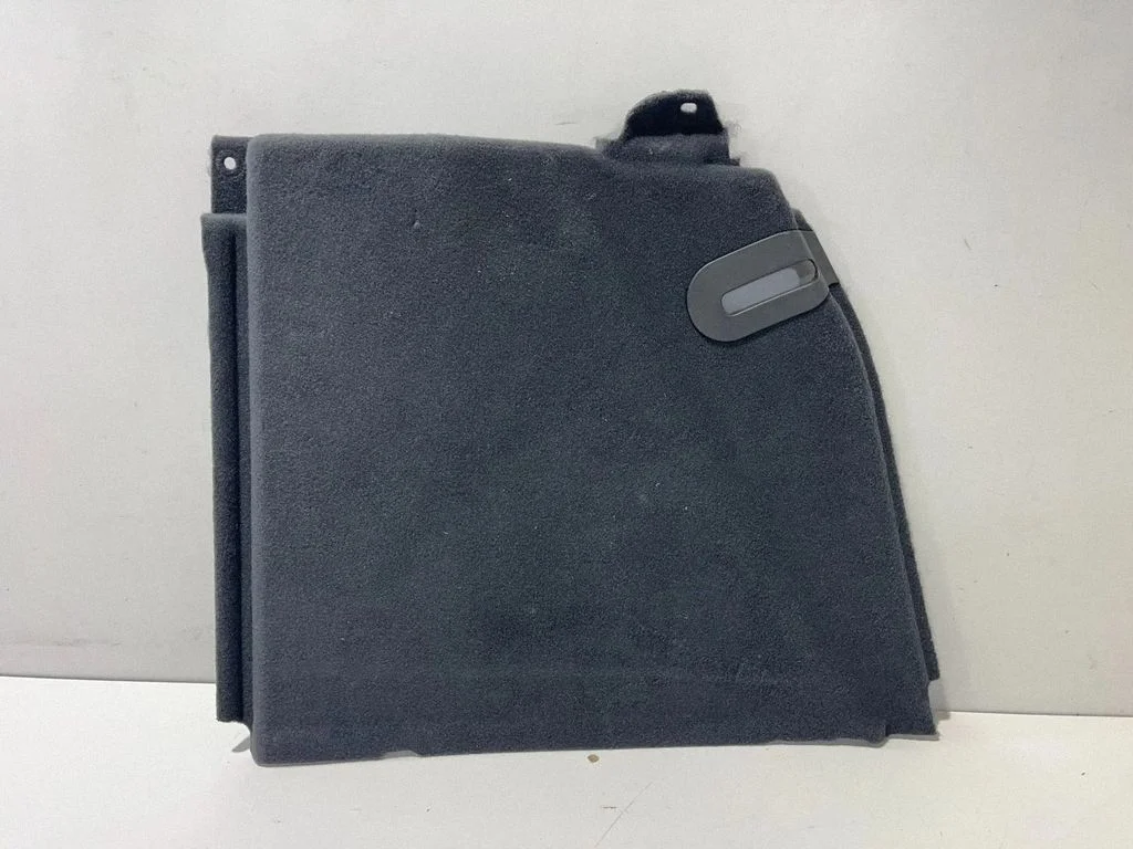 Muu pagasiruumi viimistluse osa – BMW X3 G01 (2018-2024)