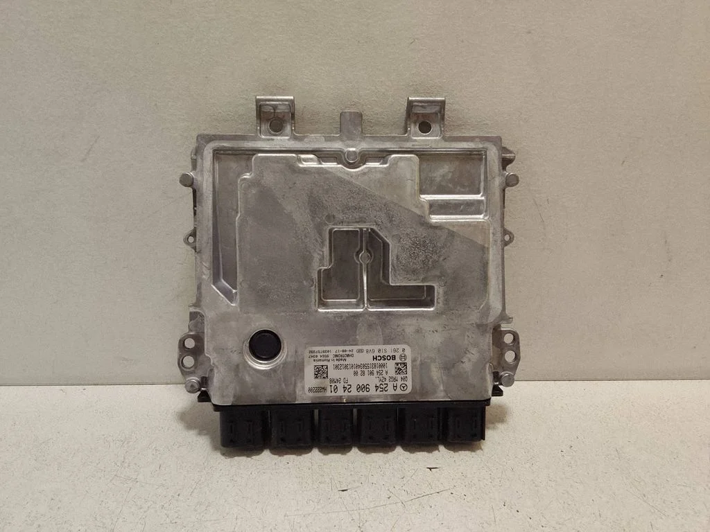 Engine control unit/module A2549002401