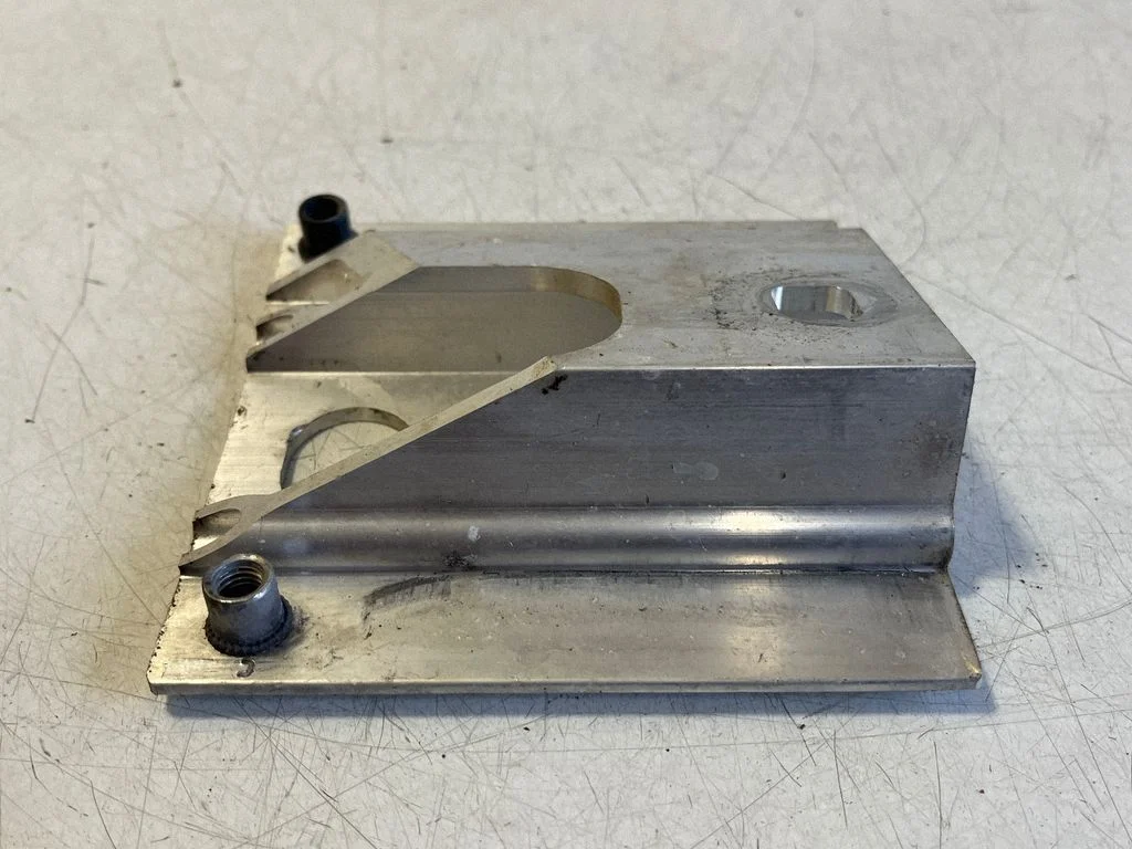 Radiator support slam panel bracket A2146205800