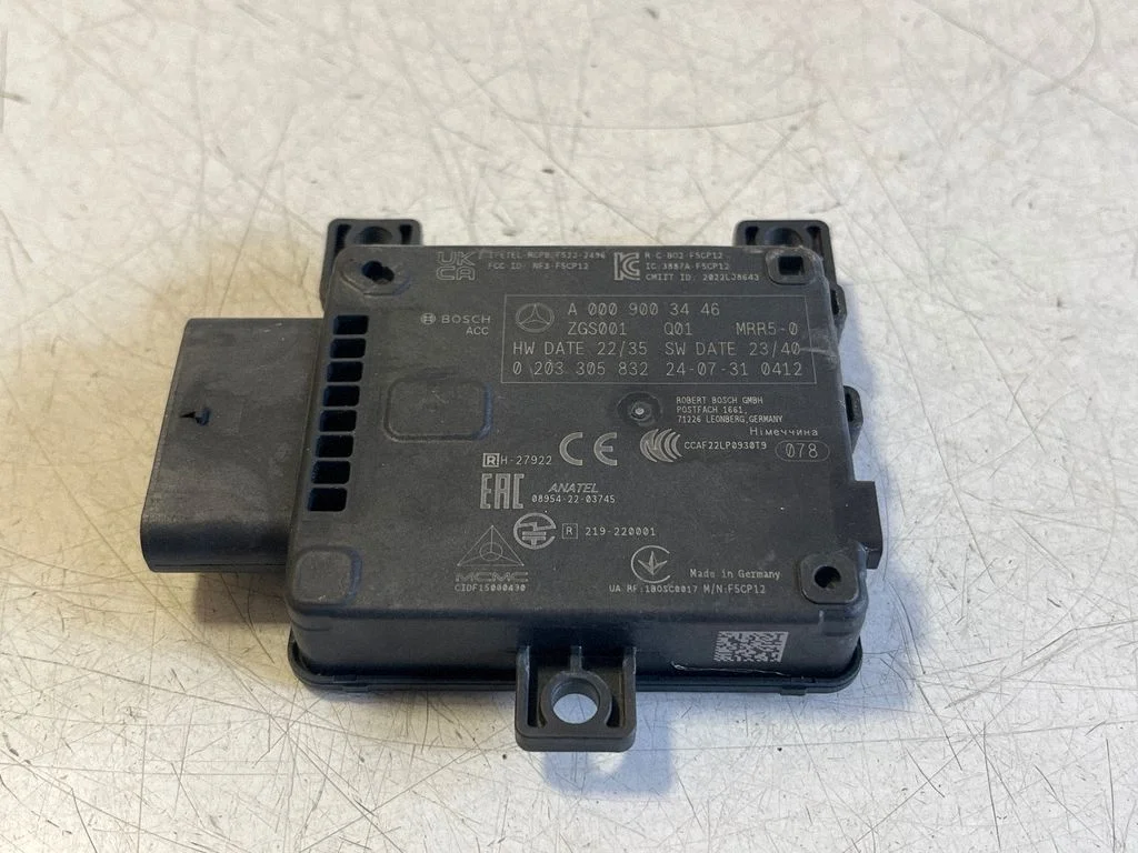 Distronic sensor radar A0009003446