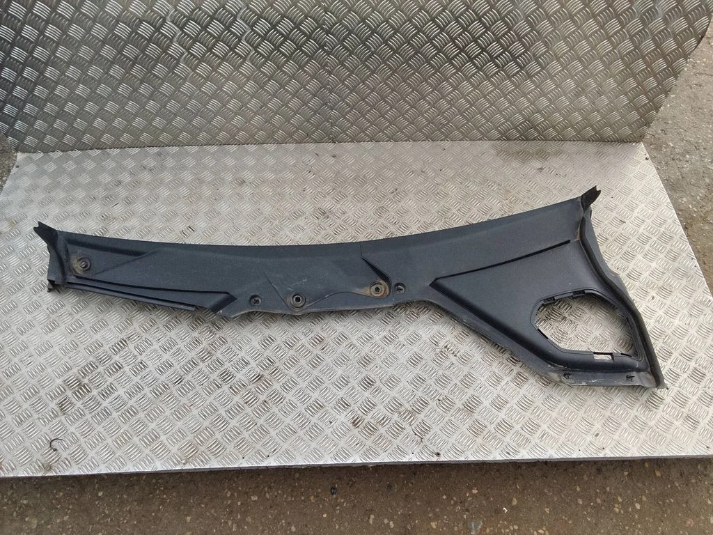 Wiper trim A2148305100
