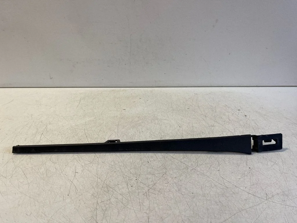 Front bumper splitter molding A2148857204