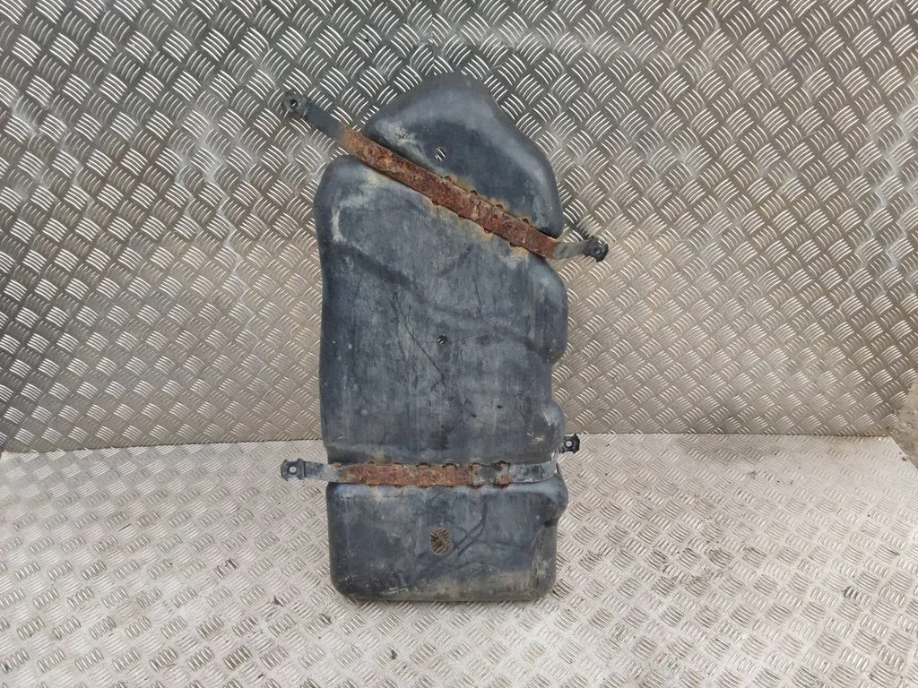 Fuel tank bottom protection – Volkswagen Touareg I (2002-2010)