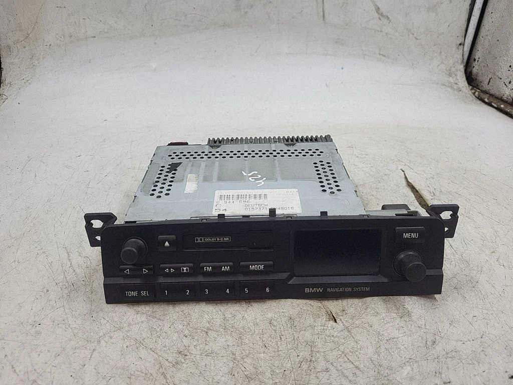 Radio/CD/DVD/GPS head unit 6944696