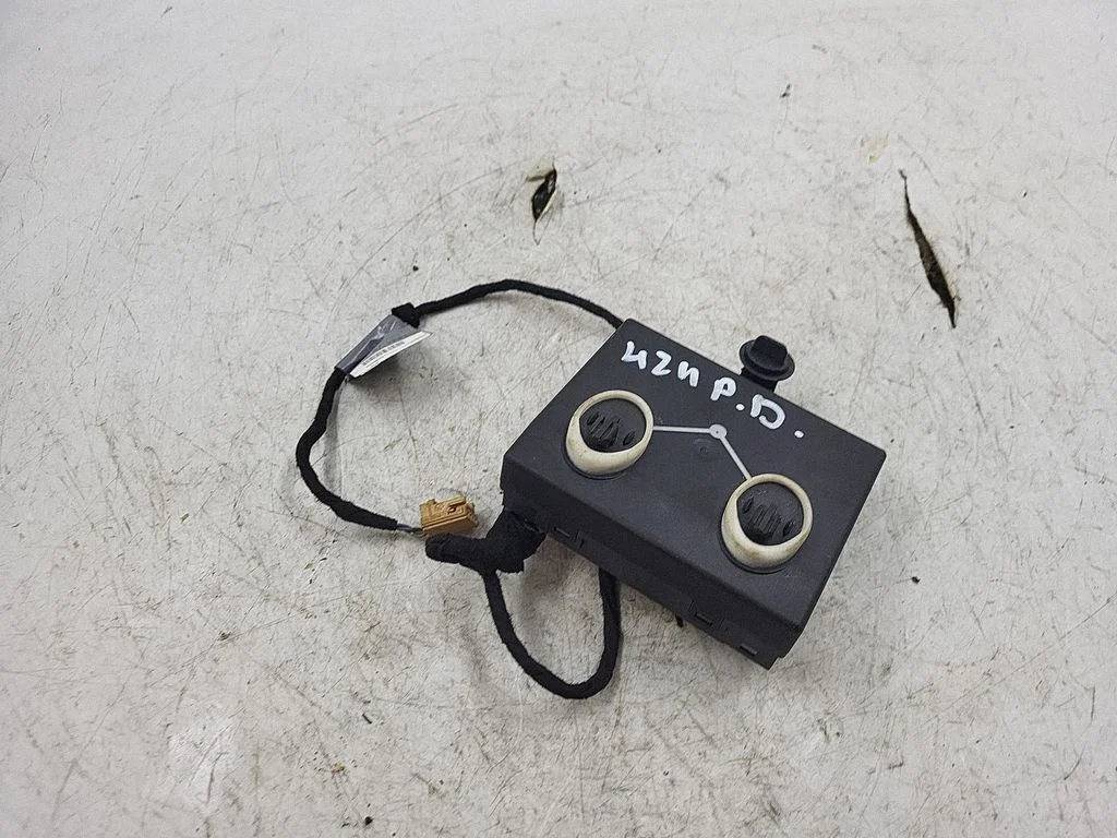 Ukseelektroonika juhtplokk – Audi A5 8T 8F (2007-2016)
