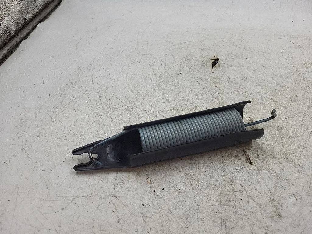 Tailgate/trunk/boot hinge – rear left