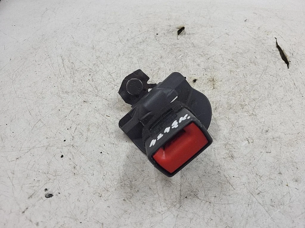 Rear seatbelt buckle – Audi A5 Sportback 8TA (2009-2016)