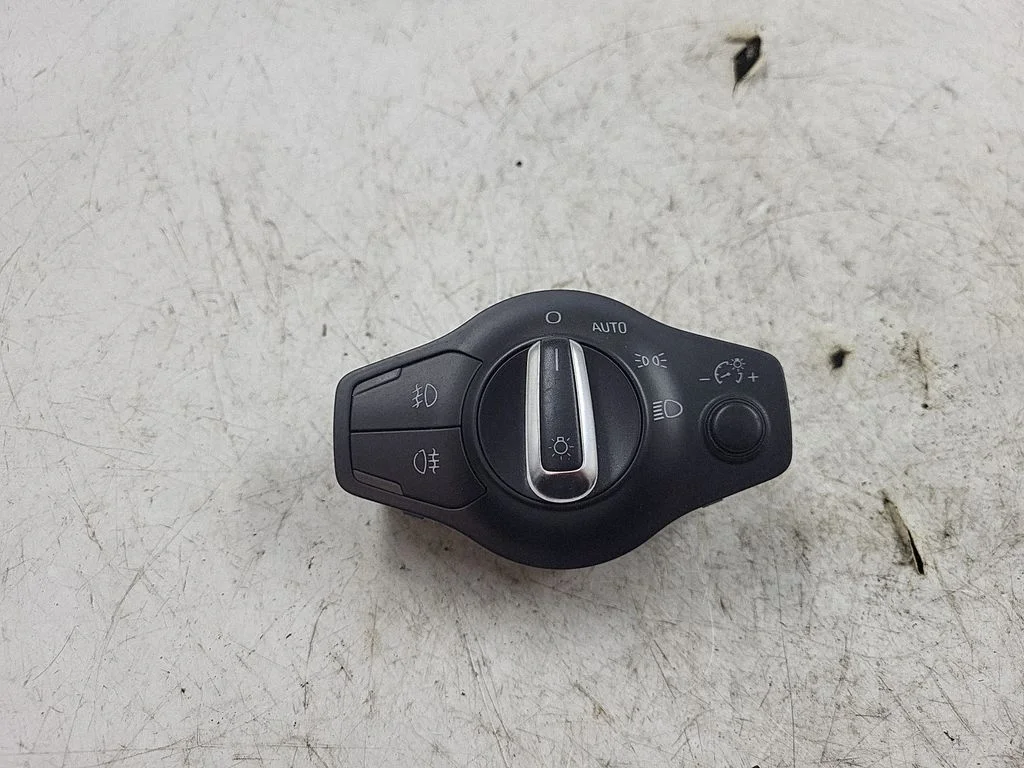 Light switch 8K0941531G