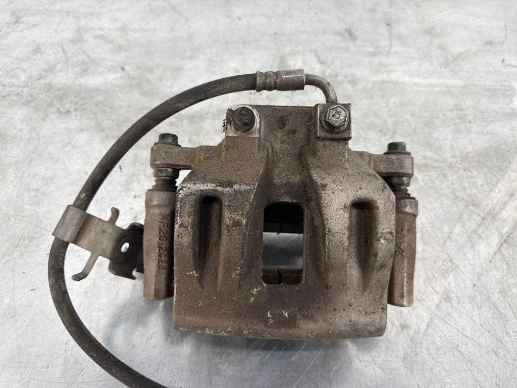 Front brake caliper – Dodge Challenger (2008-2023)